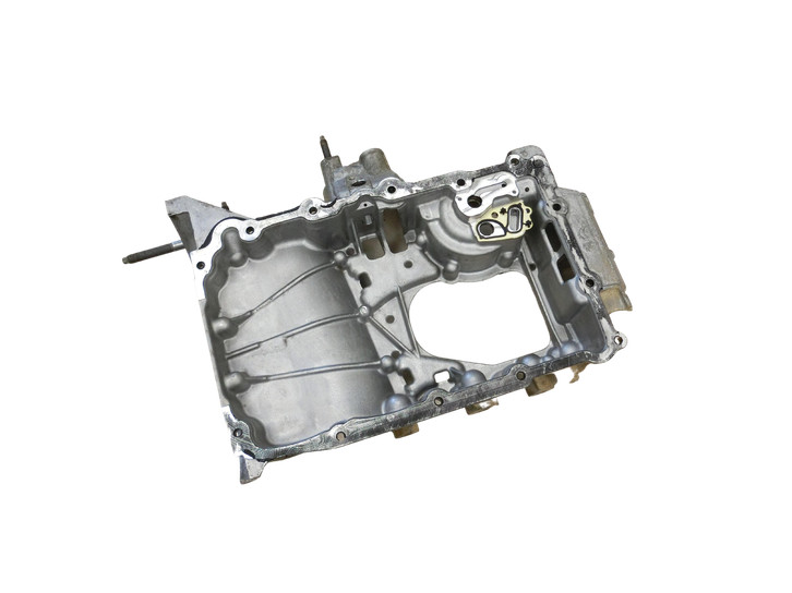 Peugeot 2008 I 16-19 THP 110 1,2 81KW EB2DT HN01 Oberteil für Ölwanne Motorwanne  - Bild 1