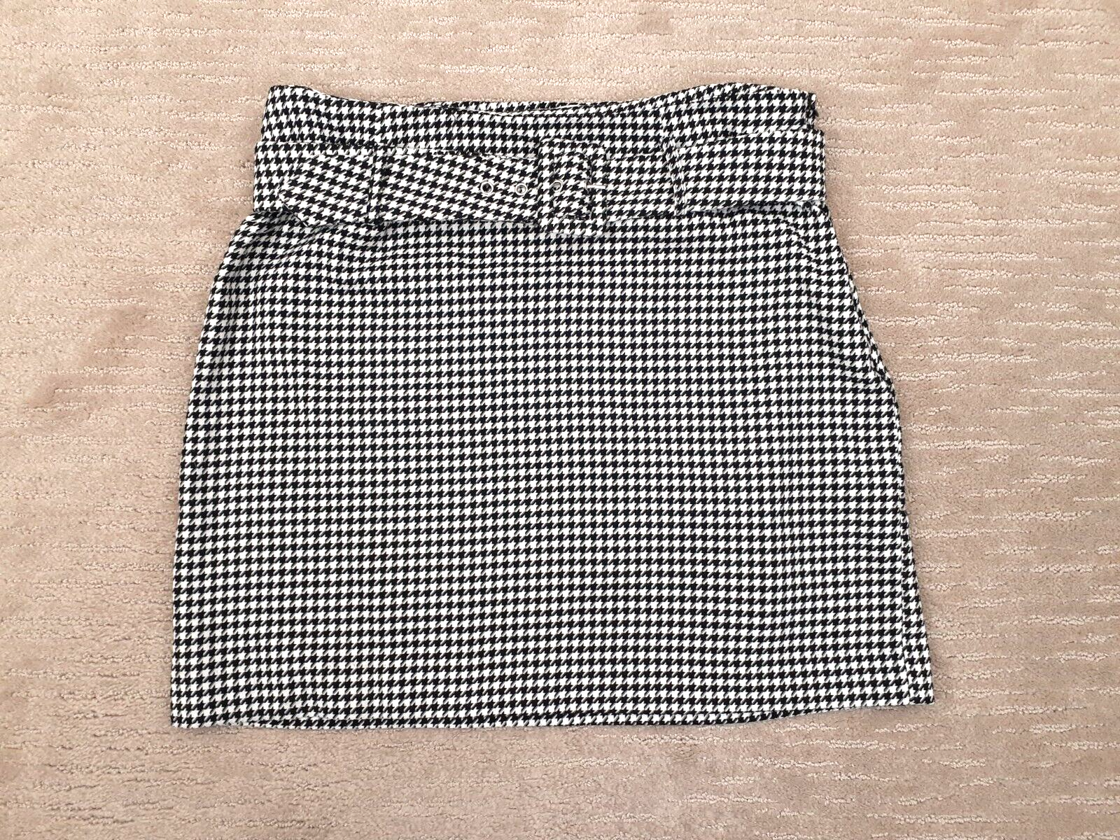 Nine West Women's 12 Black White Houndstooth Plaid Belted