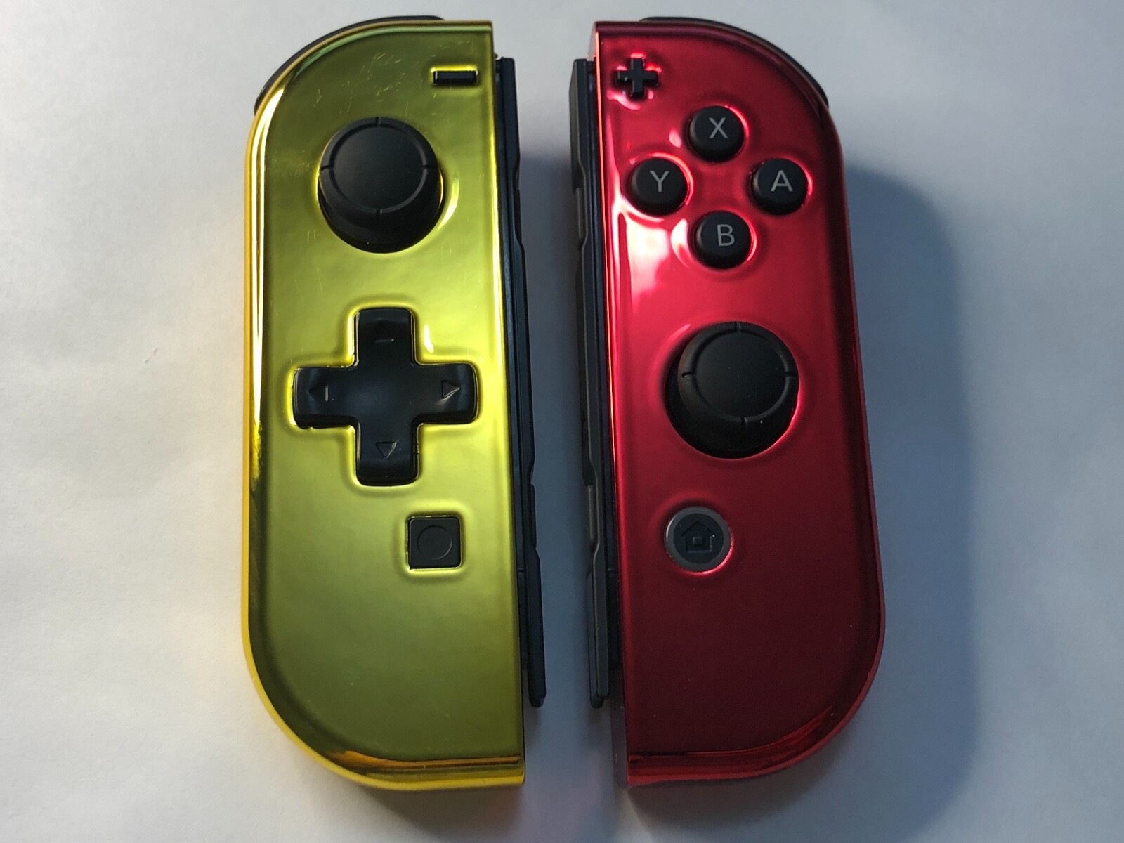 Custom Chrome Gold & Red Nintendo Switch Joy Con Joy-Con