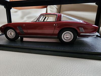 Cult Models! 1:18 Scale Resin Model Car Iso Grifo GL350 1966