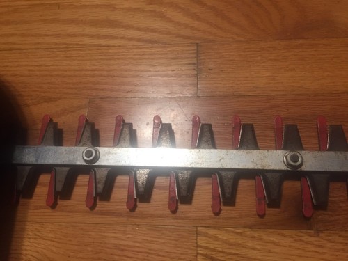 Little Wonder 2420-00-01 24Inch 120V Double Sided Electric Hedge Trimmer