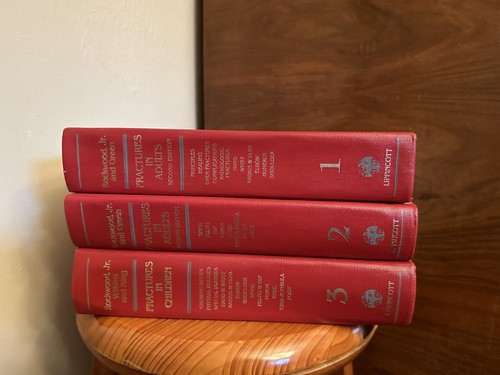 健康・医学 Rockwood Fractures in Children, 10th ed Rockwood and Wilkins' Fractures in Children: Print + eBook