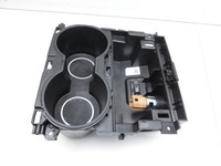 Tesla Model Y LR 20-25 Becherhalter Getränkehalter für Mittelkonsole Tesla Model Y LR 20-25 01.01.2023 1755532-00... Vorschau 2