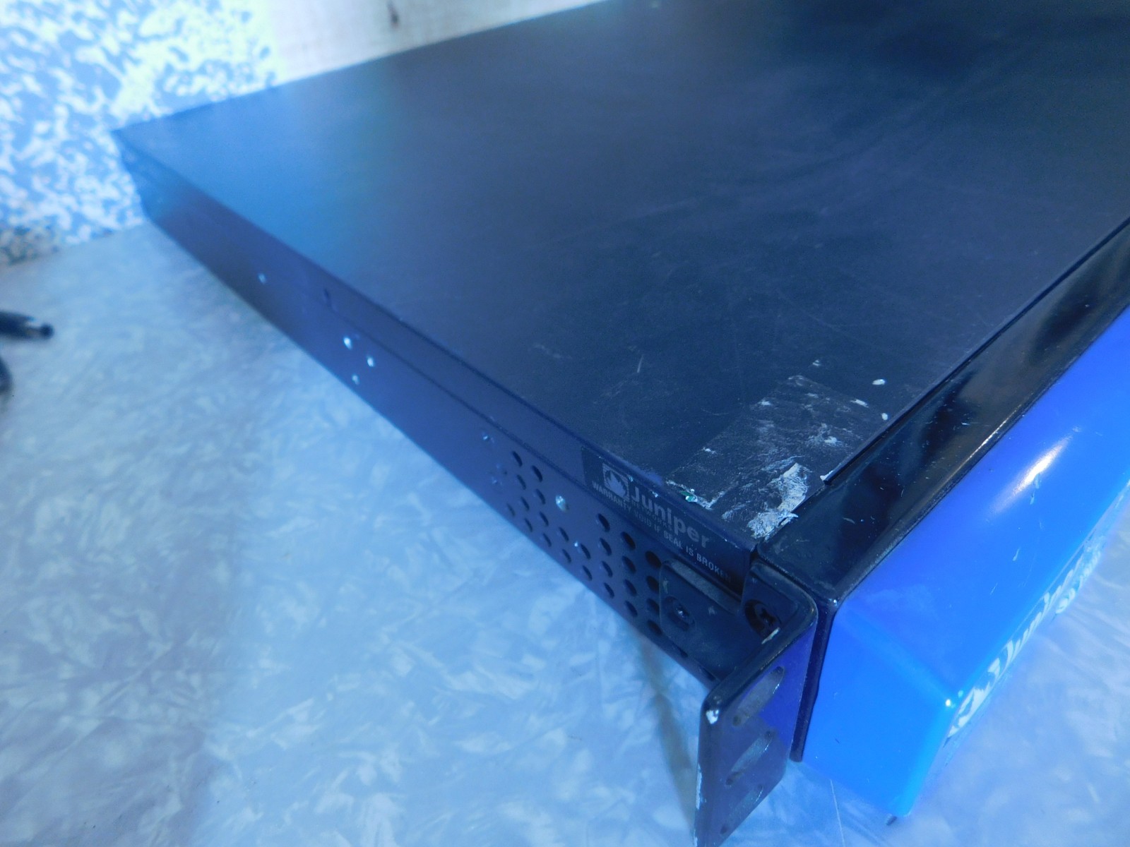 Juniper Networks SA 2500 Secure Access SSL VPN Security Appliance