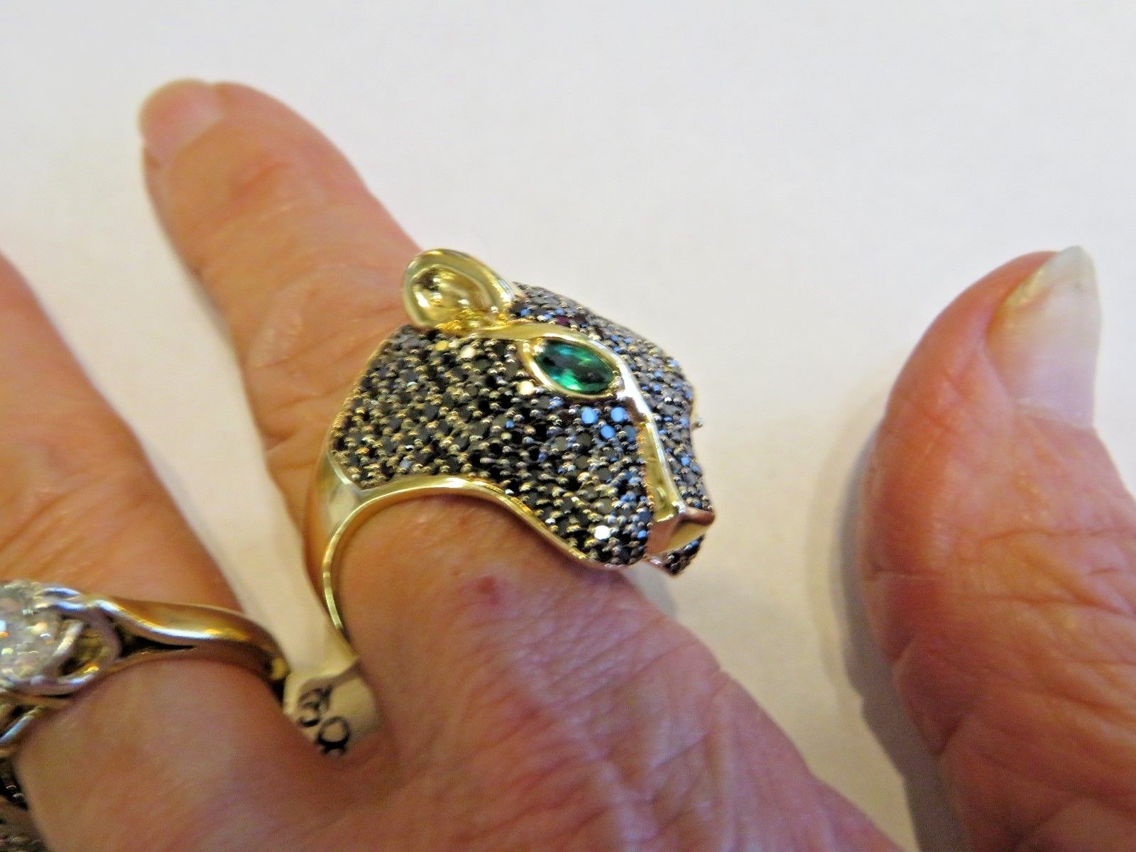 EFFY 14K YELLOW GOLD 3.80 CT BLACK DIAMOND & EMERALD PANTHER RING SZ 9  26 X 22