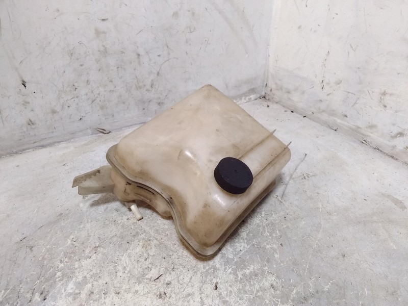 Mazda 5 Cr19 Vase D'Expansion Lfb715351 2.26 Essence 122kw 2009 27726920