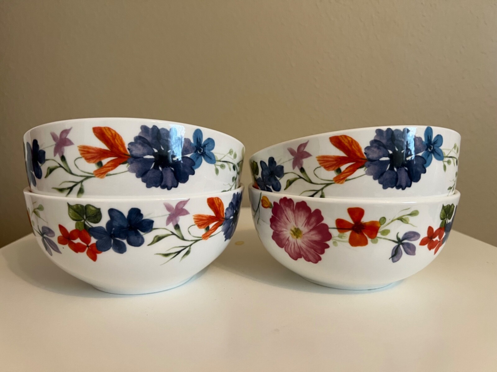 Mikasa Gia Colorful Floral Bone China Cereal Soup Bowls Set Mikasa Gia Colorful Floral Bone China Cereal Soup Bowls Set