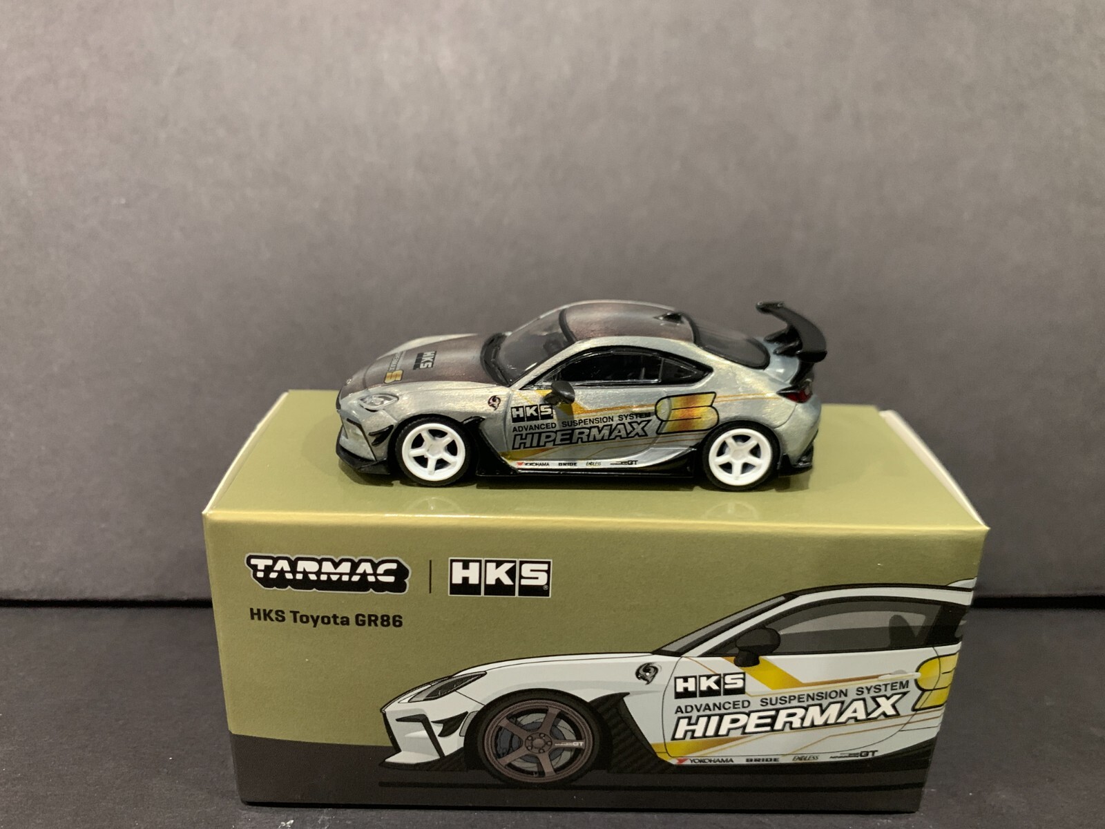 買い物 Tarmac Works 1 64 トヨタ HKS GR86 ホワイト sonrimexpolanco.com
