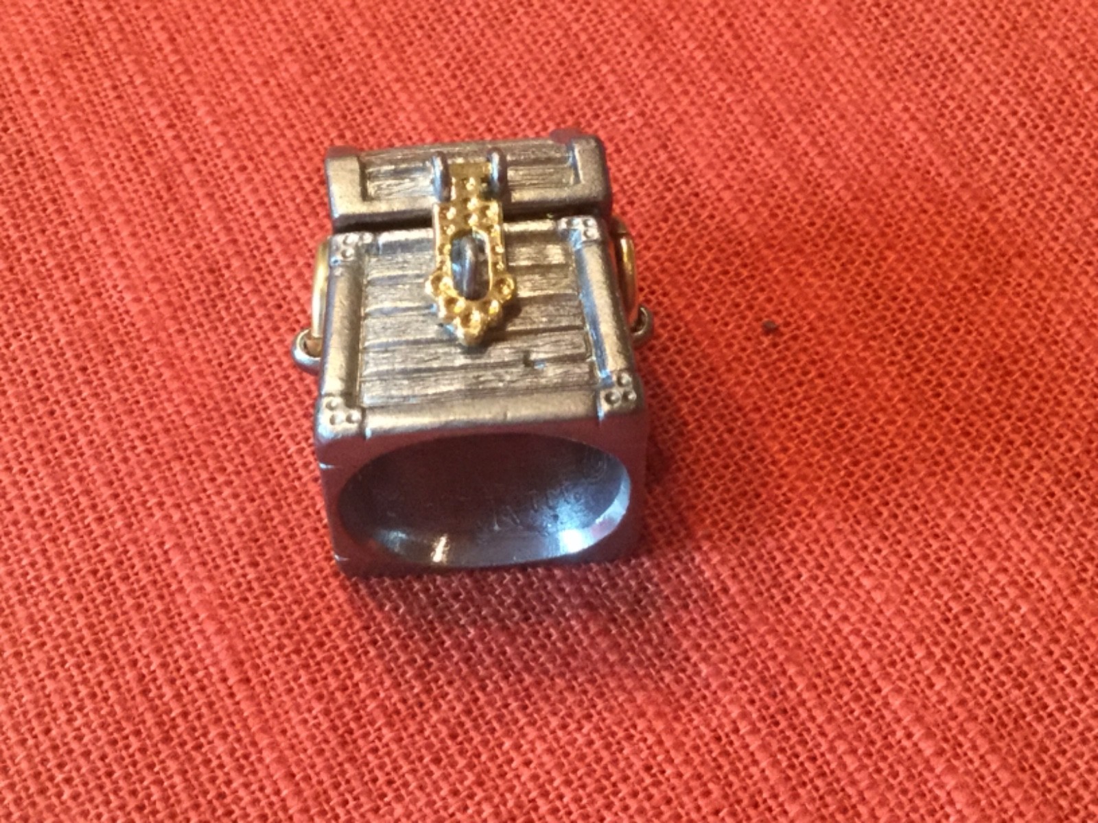 Thimble Treasure Chest Opening Lid Vintage