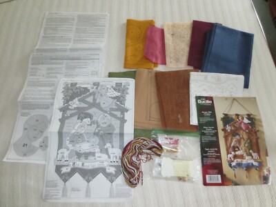 PLAID Bucilla MANGER WALL HANGING Felt KIT #85331 - Finished 16 1/2'' x 25 1/2''