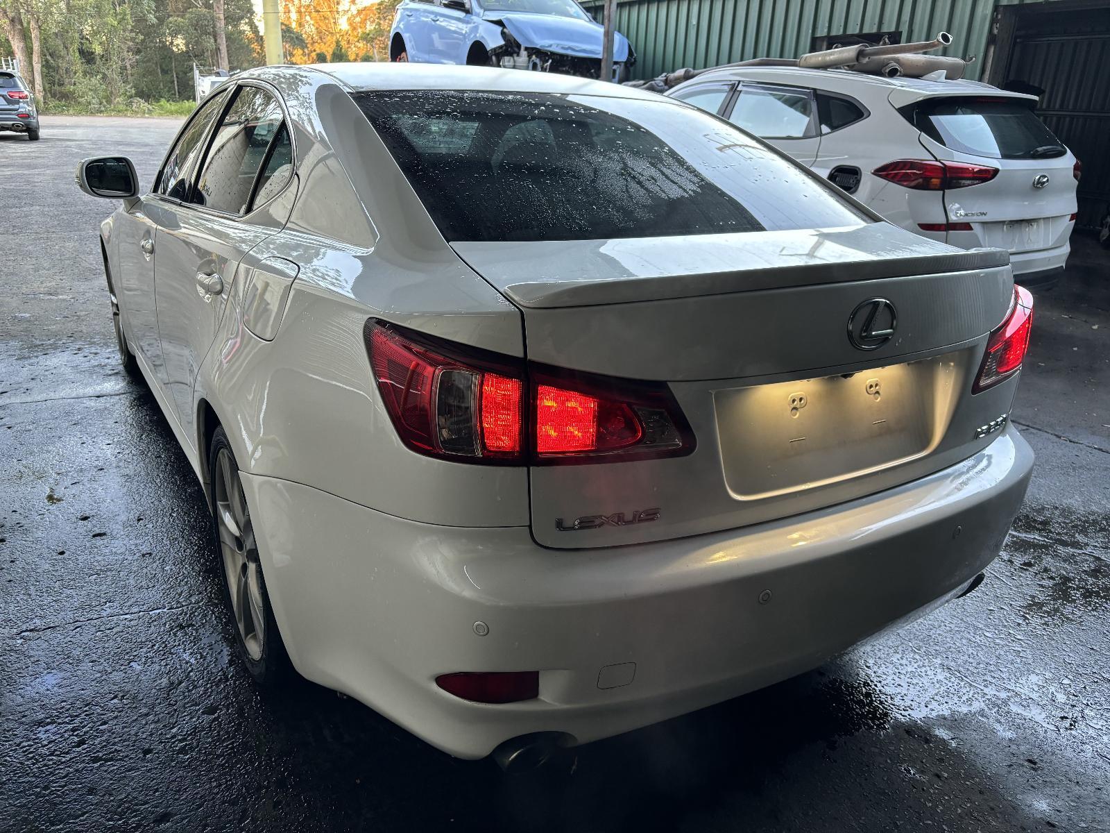 2013 Lexus Is250/is250c GLOVE BOX GSE20R 11/05-07/13 05 06 07 08 09 10 11 12 13 image 7