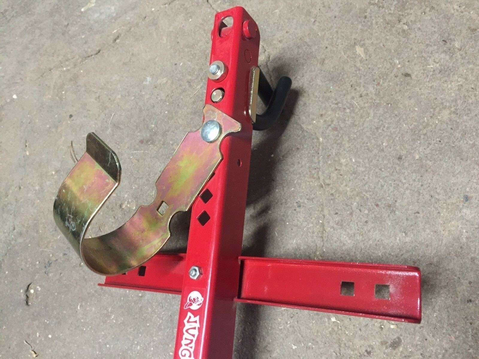 Jungle Jim's Blower Holder 1BH