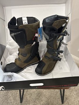 Foto dell'oggetto di un acquirente verificato