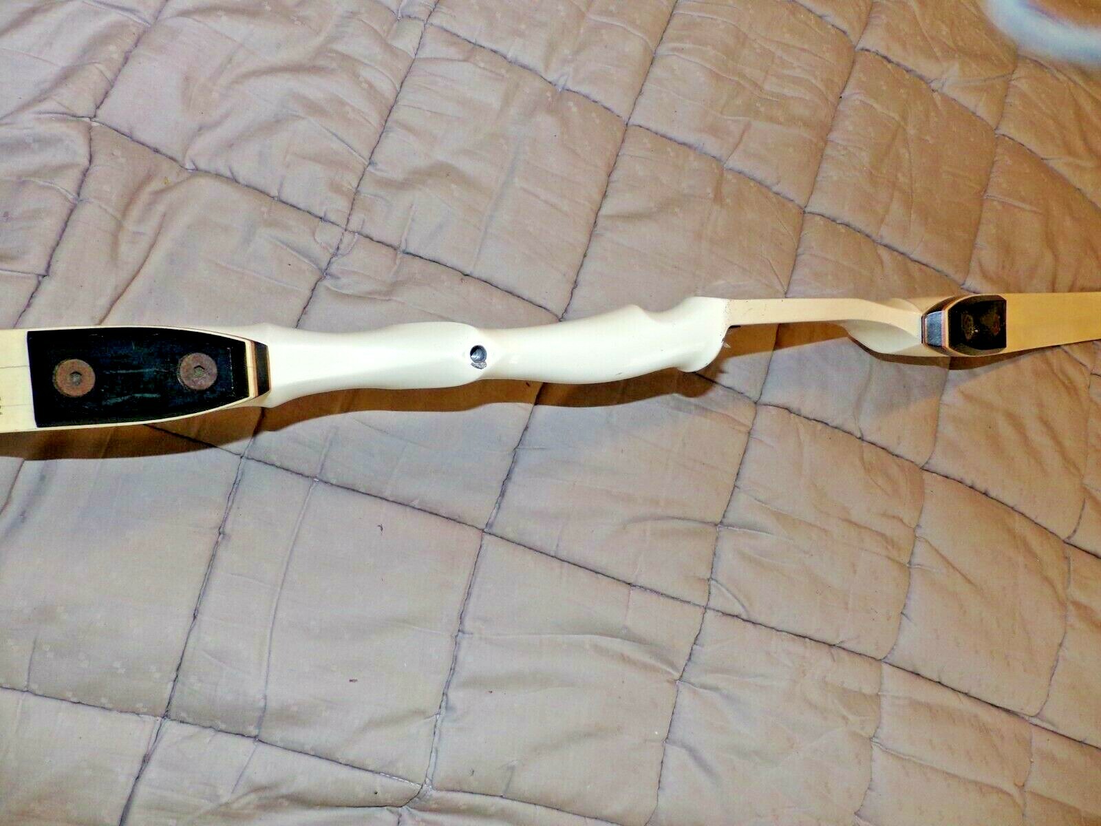 rare amf WING  archery slim line competition 2 take down recurve bow RH 70