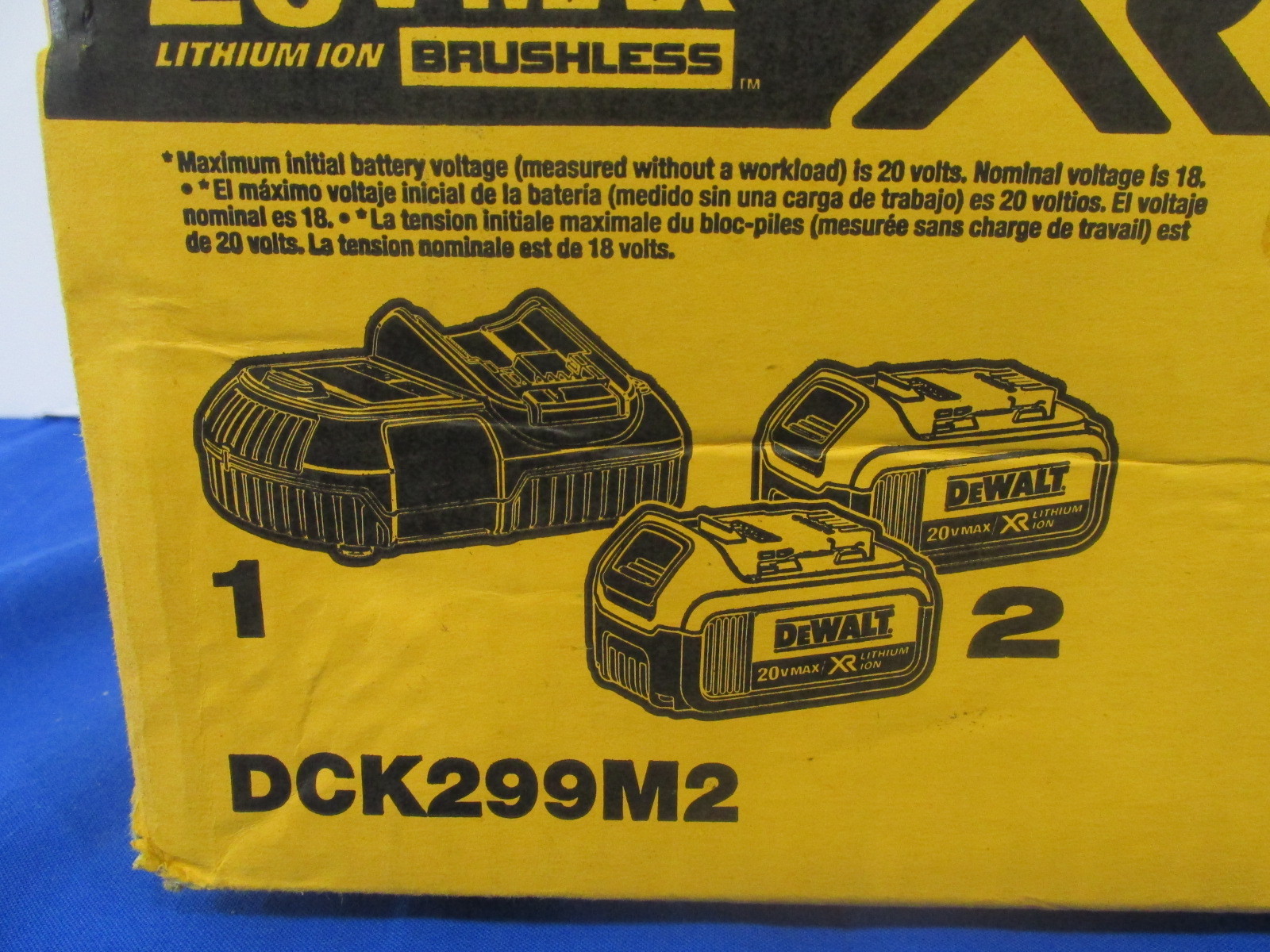 DEWALT 20V Cordless Hammerdrill & Impact Driver Combo Kit - DCK299M2