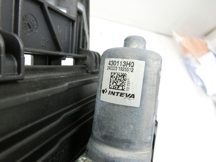 Peugeot 2008 II CMP 23-26 5T Fensterhebermotor mit Fensterheber Rechts Hinten Peugeot 2008 II CMP 23-26 20.20.2020... Bild 4