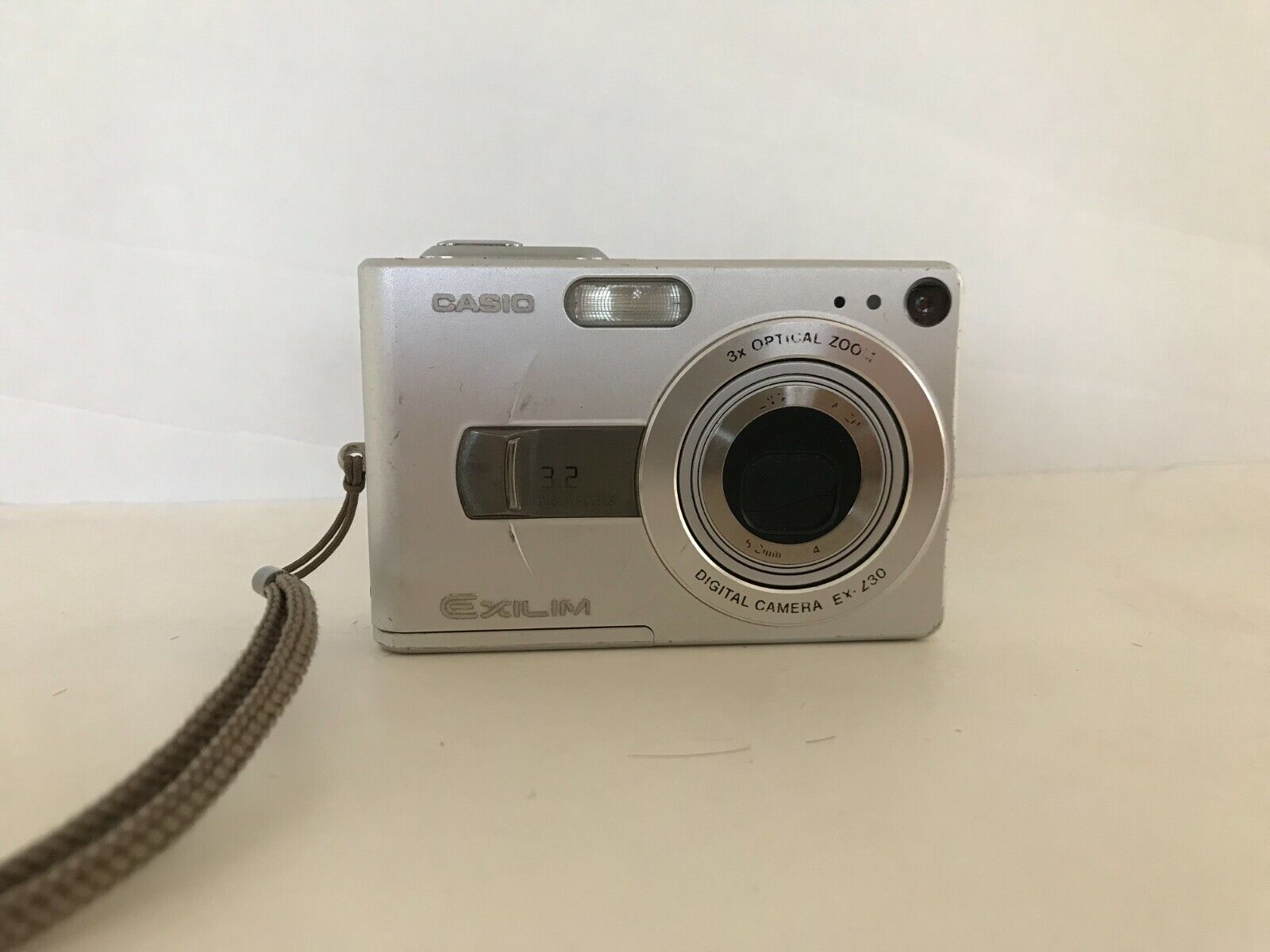 Casio Exilim EX-Z30 Digital Camera | eBay Casio Exilim EX-Z30 Digital Camera | eBay