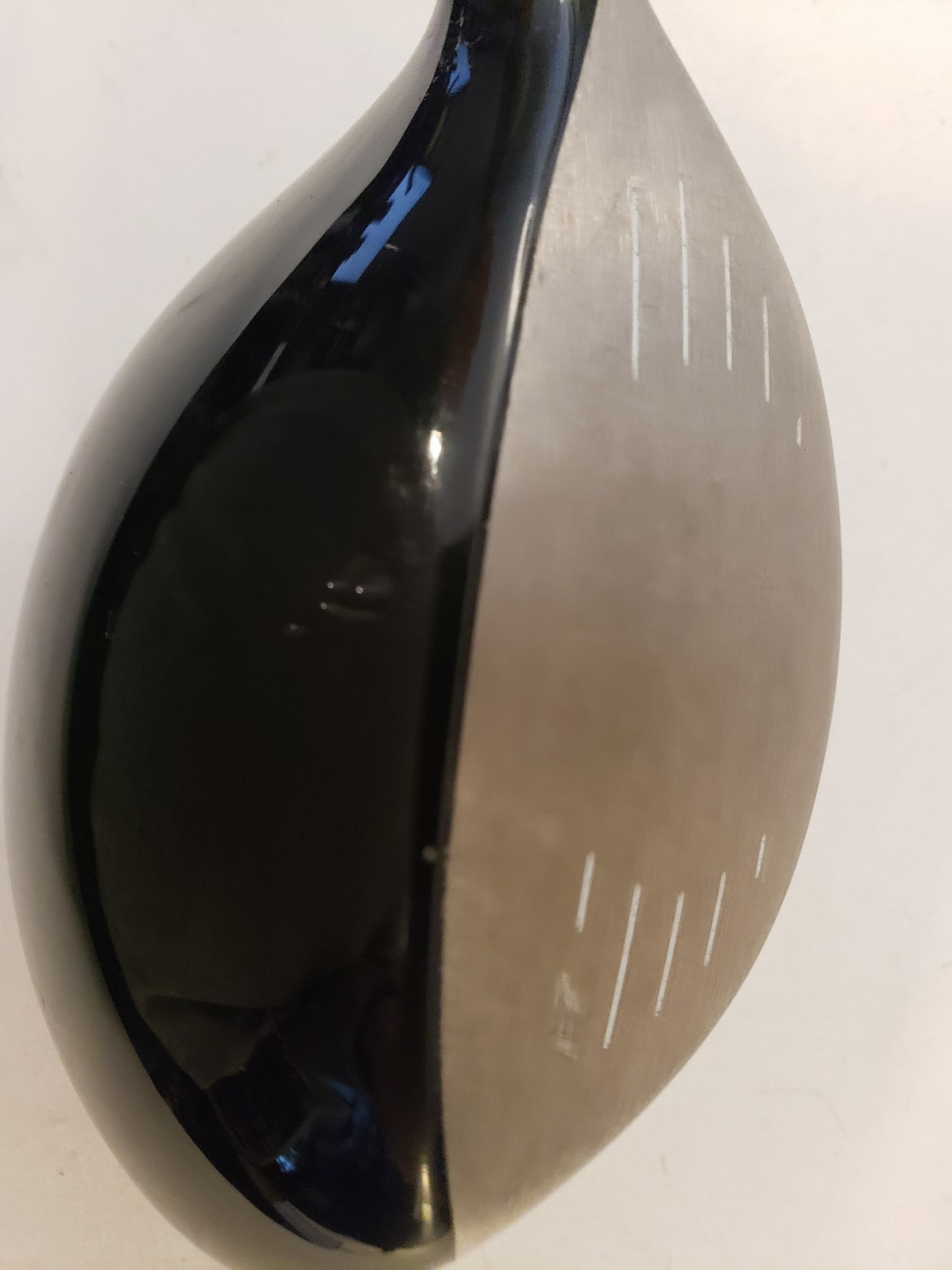 Used TaylorMade R7 425 Driver 9.5* - Graphite Design YS-6+ - Stiff - RH