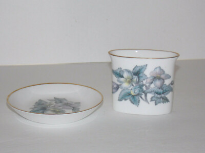 ROYAL WORCESTER Bone China Holder and Matching Dish - ''Woodland''
