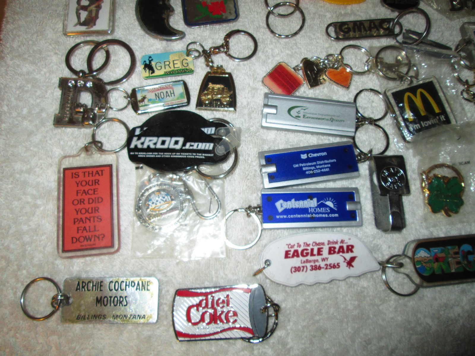 113 KEYCHAIN LOT SOME VINTAGE ADVERTISING AUTO COMIC OPENER DISNEY SNOOPY FOBS +