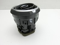 Audi A3 8V 12-16 Luftdusche Luftdüse Links Mitte Audi A3 8V 12-16 17.06.2014 S1005638D gebraucht Vorschau 2