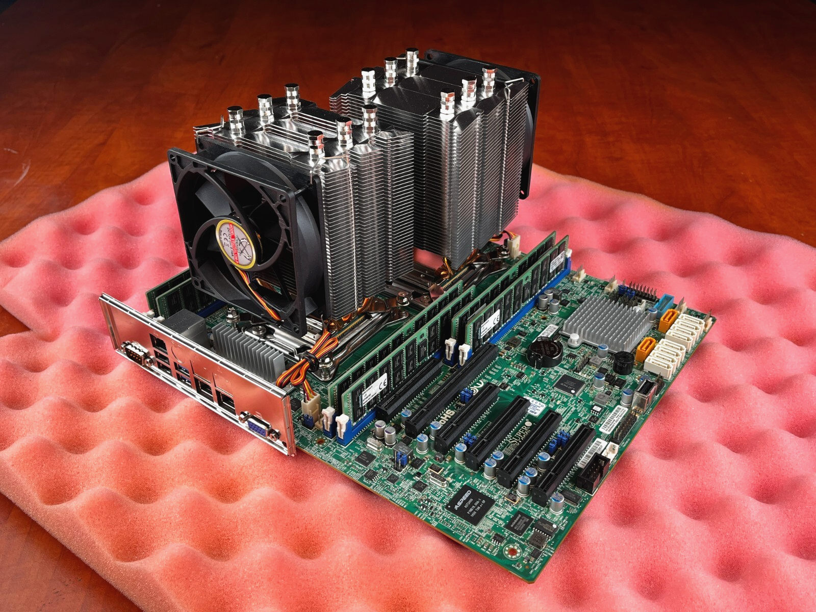 Supermicro X10DRL-i LGA2011 128GB DDR4 2x Xeon E5-2620 v3