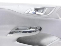 Opel Corsa E 14-19 Türverkleidung Türpappe Links Vorne Opel Corsa E 14-19 03.01.2017 gebraucht Vorschau 4