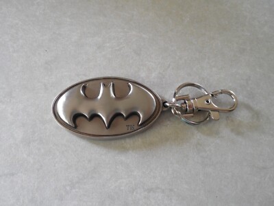 BATMAN EMBLEM/SYMBOL 3D DETACHABLE METAL KEYCHAIN, 2 1/2'', DC COMICS, M.I.I.!