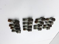 Opel Adam M13 13-19 Satz Radschrauben Schraube Radbolzen 16 Stück Opel Adam M13 13-19 29.07.2016 gebraucht Vorschau 5