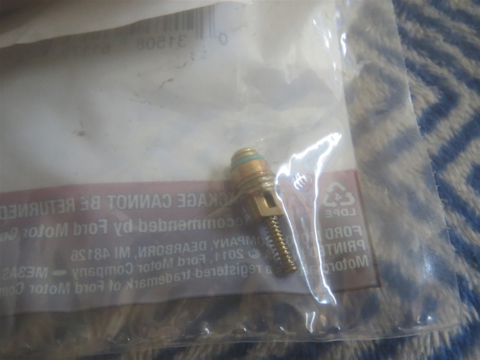 NOS FORD HARDWARE VALVE PART NUMBER DS7Z-19D701-A NEW | eBay