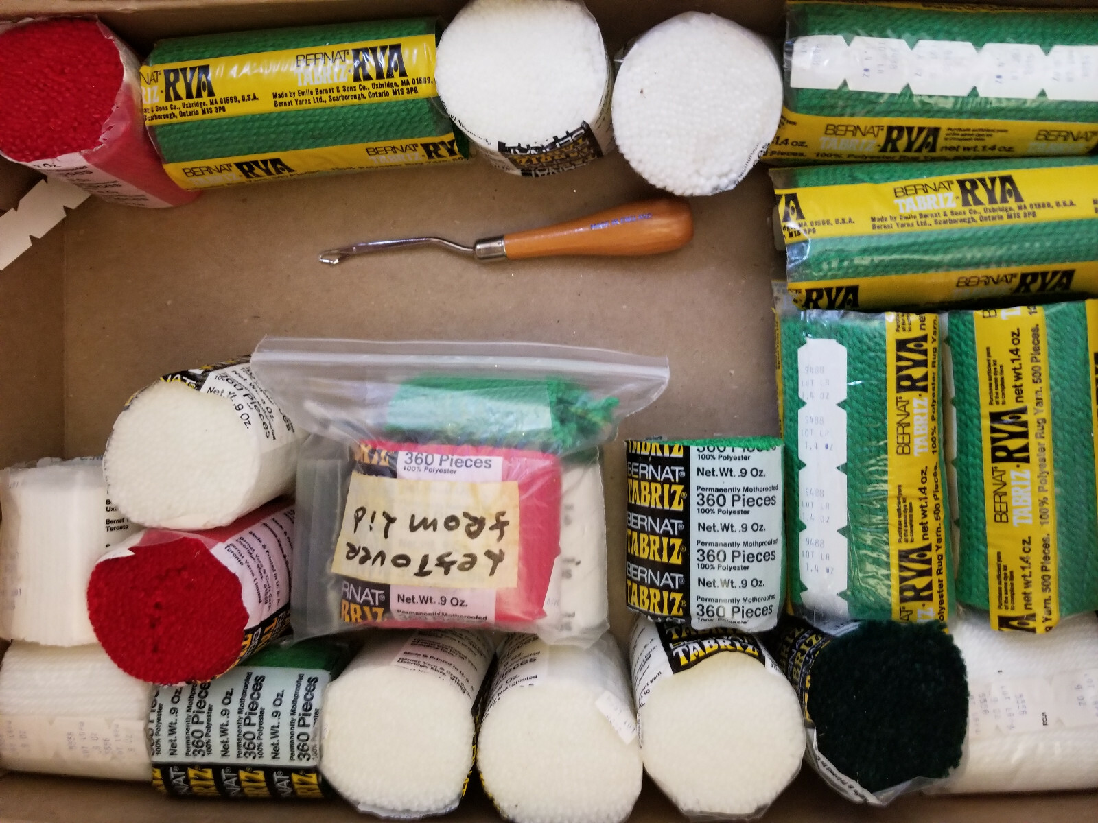 Bernat Holly Wreath Latch Hook Kit Bathroom 23