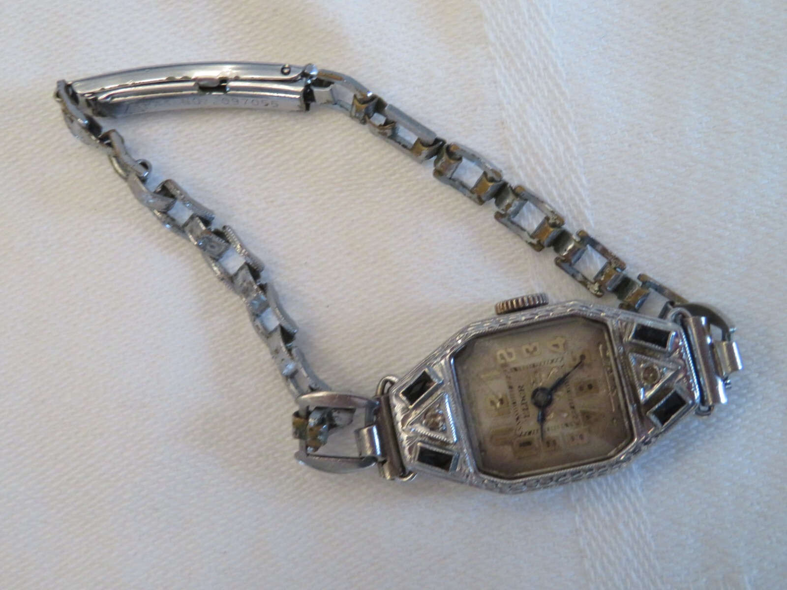 Vintage ELDOR Swiss Women's Watch 17 Jewel Onyx & Diamond Vintage ELDOR Swiss Women's Watch 17 Jewel Onyx & Diamond