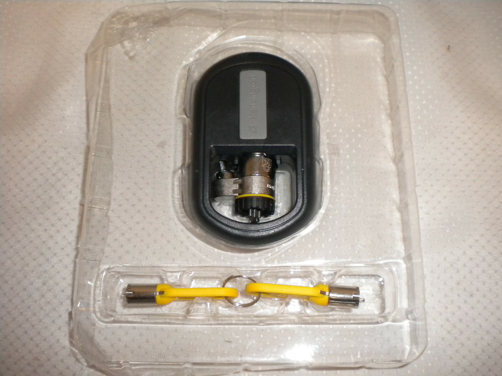 Kensington MicroSaver Keyed Retractable Notebook Lock