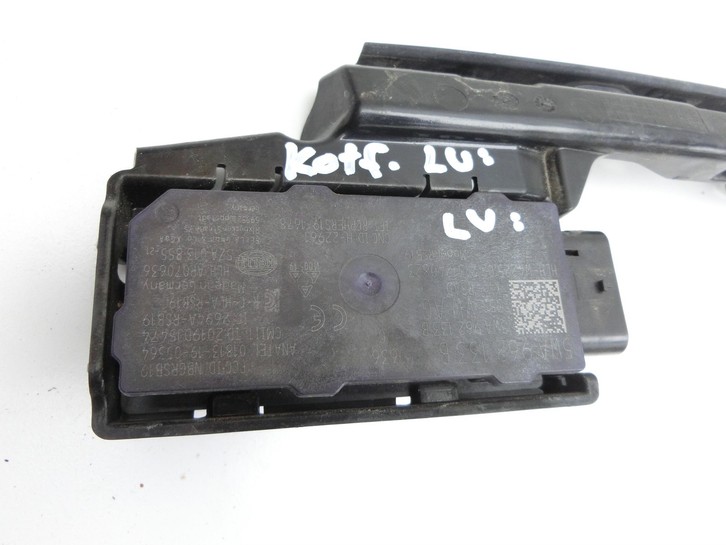 Skoda Octavia IV NX 20-24 Antenne Zugang Startberechtigung Kessy Links Vorne Skoda Octavia IV NX 20-24 26.04.2021... Bild 2