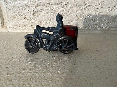 ANTIQUE BARCLAY MANOIL Type Steel  Policeman W/ MOTORCYCLE & SIDE CART