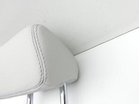 Mercedes W205 C180 14-19 Kopfstütze Rechts oder Links Hinten Leder Greige Mercedes W205 C180 14-19 26.03.2015... Vorschau 4