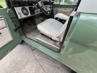 image 11 of interior