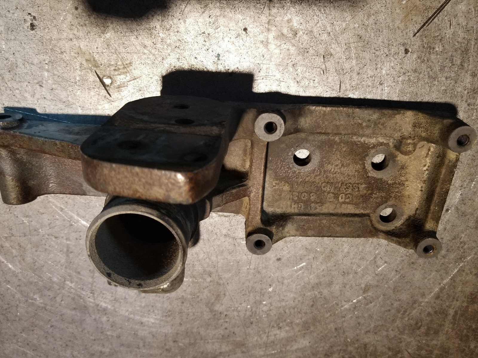 03-07 Dodge Ram Cummins 5.9L Engine 3974354 Ac compressor bracket 3974355 - Picture 1 of 5