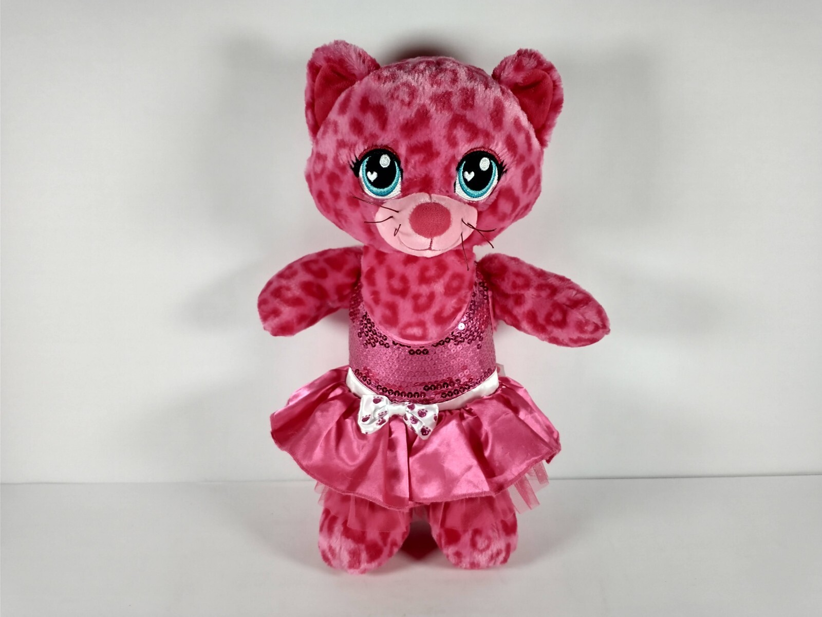 『 Pink Leopard fam 』by Zuberi 30*40cm Raspberry Pink Leopard Fabric