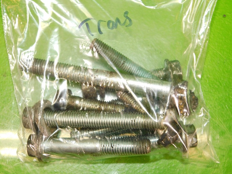 01-05 VW Passat GLX OEM auto transmission - engine mount bolts SET