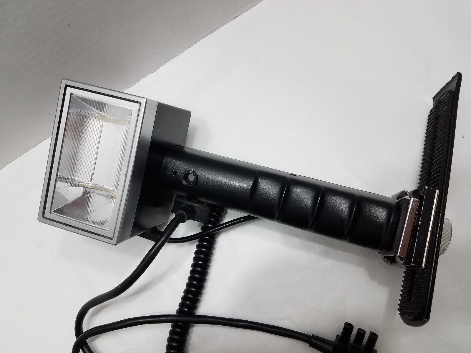 Vintage Handle Mount Camera Flash, Made in Germany w/Japan Camera Quick Shoe
