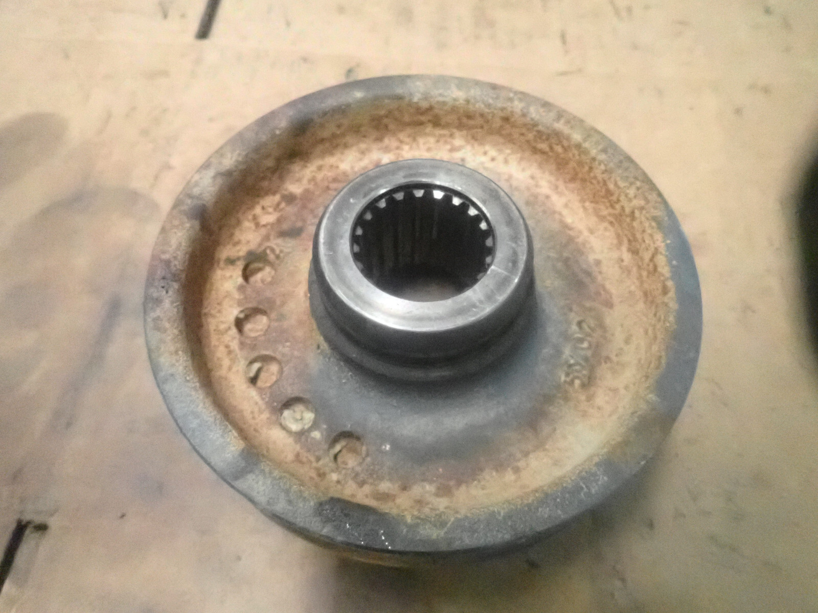 Kubota V3800 TIEF4 Diesel Engine Fan Drive Crankshaft Pulley