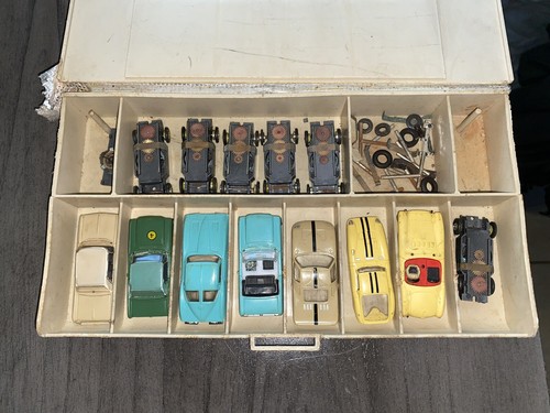 クラシックカー 9台＆The Classic Cars of the 60's クラシックカー 9台＆The Classic Cars of the 60's