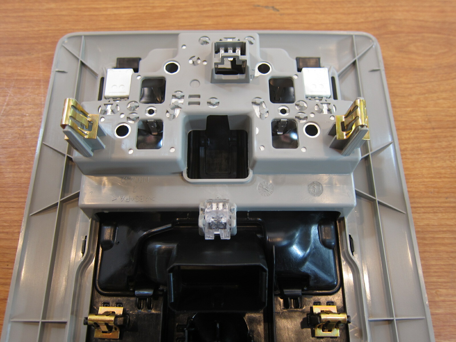 20092018 Dodge Ram 1500 2500 Illuminated Overhead Console New Mopar