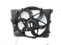 BMW E90 3er 325i 05-08 2,5i 160KW Lüfter Ventilator f. Kühler BMW E90 3er 325i 05-08 31.10.2006 7590699 17117590699... Vorschau 5