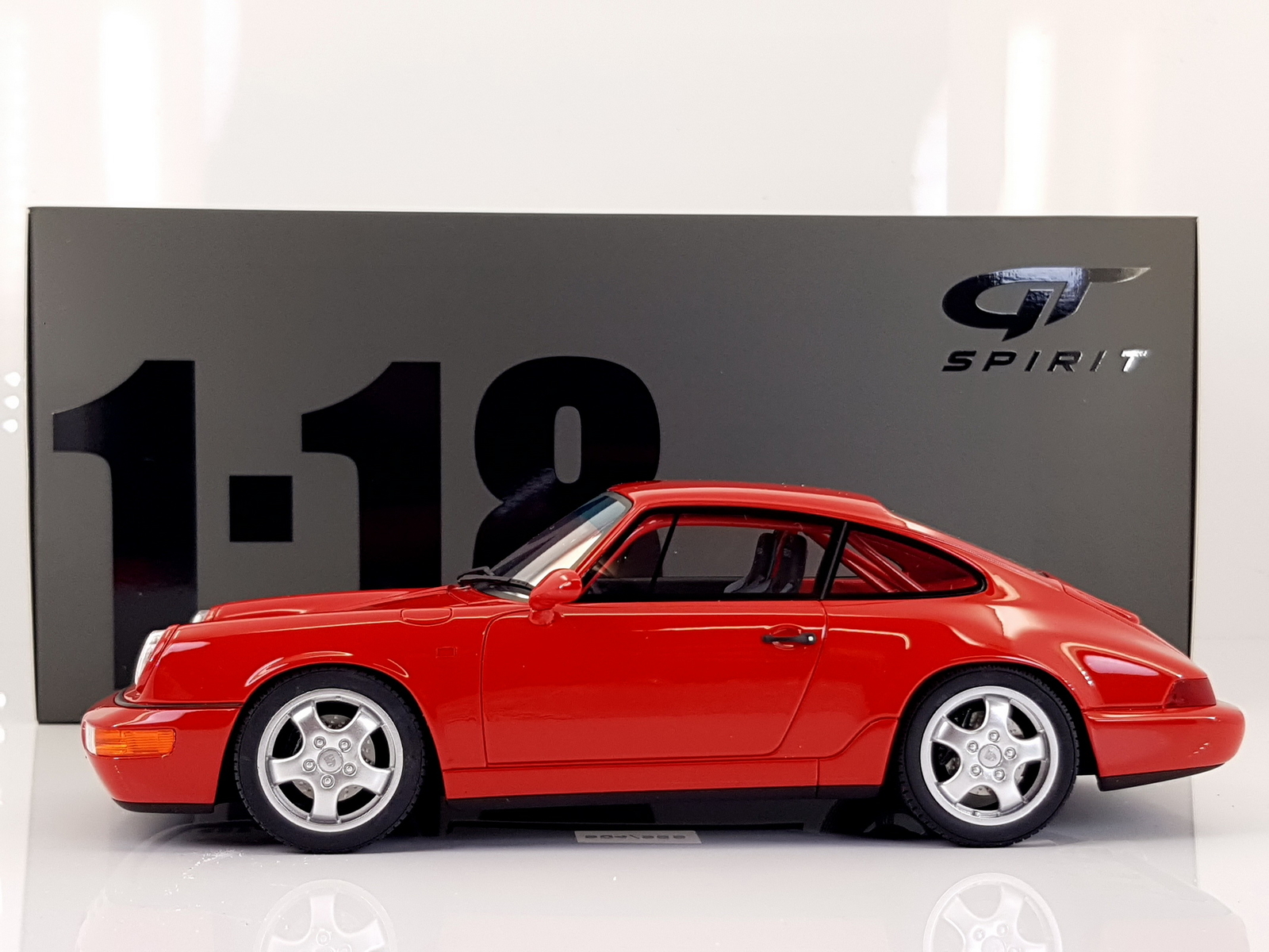1/18 ベントレーターボ GT SPIRIT ベントレー ターボR 1/18（GT-SPIRIT 1:18 Bentley