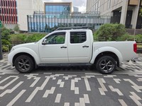 NISSAN NAVARA DOUBLE CAB PICK UP TEKNA 2.5DCI DIESEL MANUAL 4WD 4X4 pathfinder
