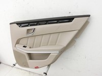 Mercedes E250 W212 13-16 Lim Türverkleidung Türpappe Rechts Hinten Mercedes E250 W212 13-16 17.09.2013 A2127306870... Vorschau 2