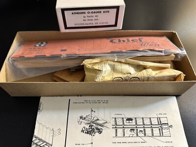 Athearn O Scale Santa Fe ATSF The Chief West Reefer Kit Item 0102-995 