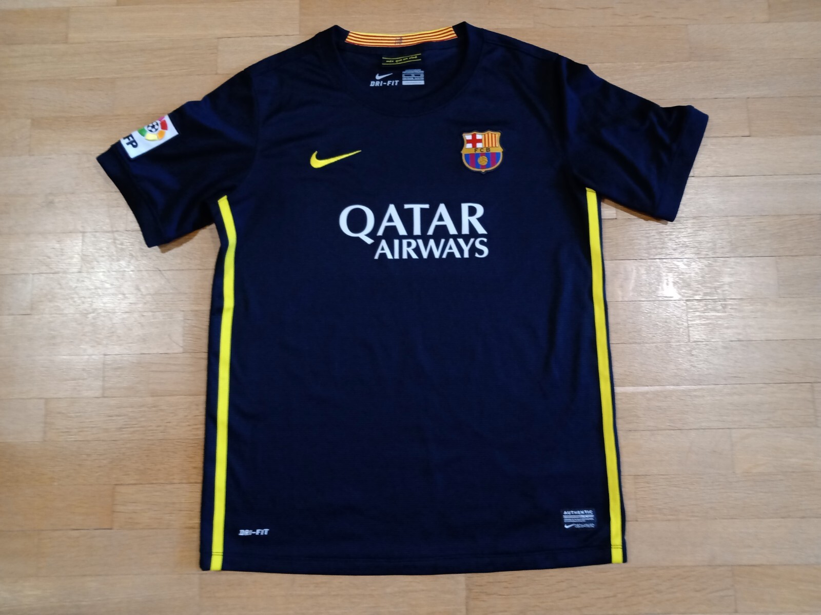 激レア】Nike FC Barcelona 50周年記念ユニホームSサイズ 激レア】Nike